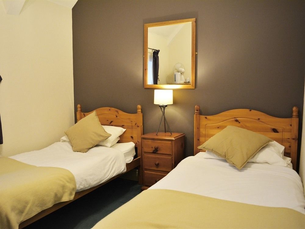 Swan & Talbot Inn Wetherby Esterno foto